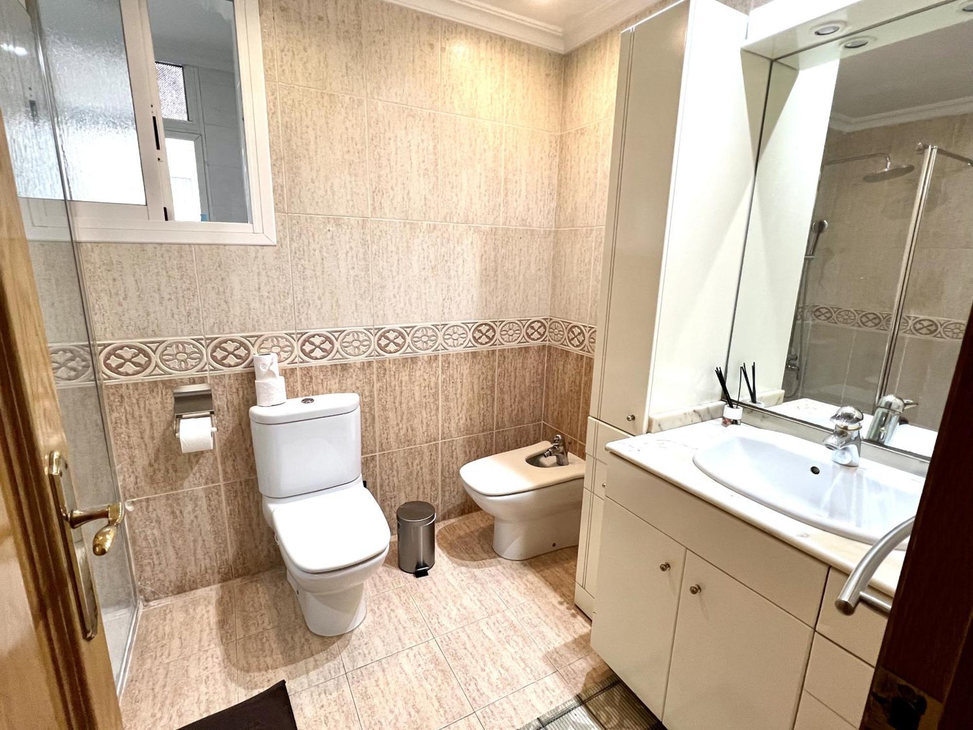Moderno Y Acogedor Apartamento Para 6 Personas バレンシア エクステリア 写真